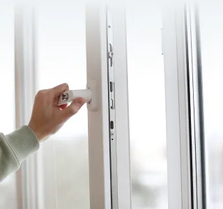 Какой газ закачивают в стеклопакеты? - фото