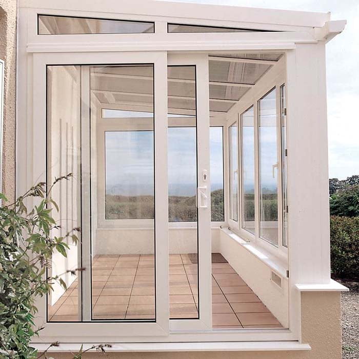 Пластиковые двери Rehau фото